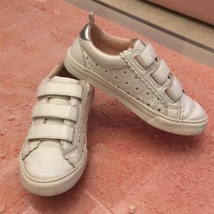 GAP kids classic sneakers